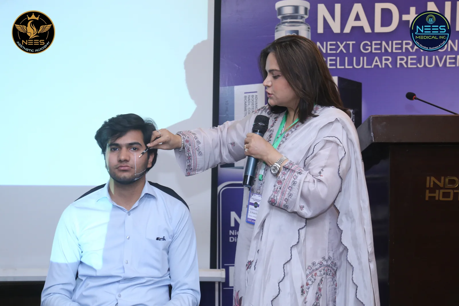 Live demonstration session during the DQ Paris launch event in Lahore.