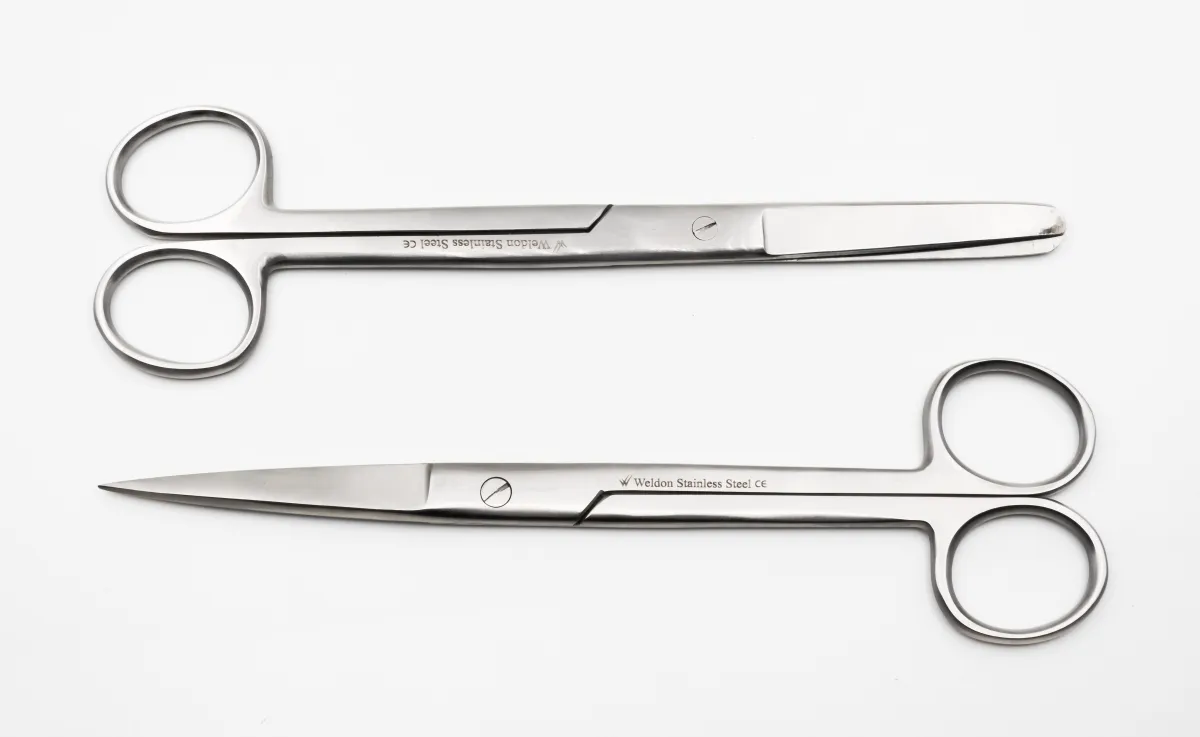 Surgical cutting and dissecting scissors